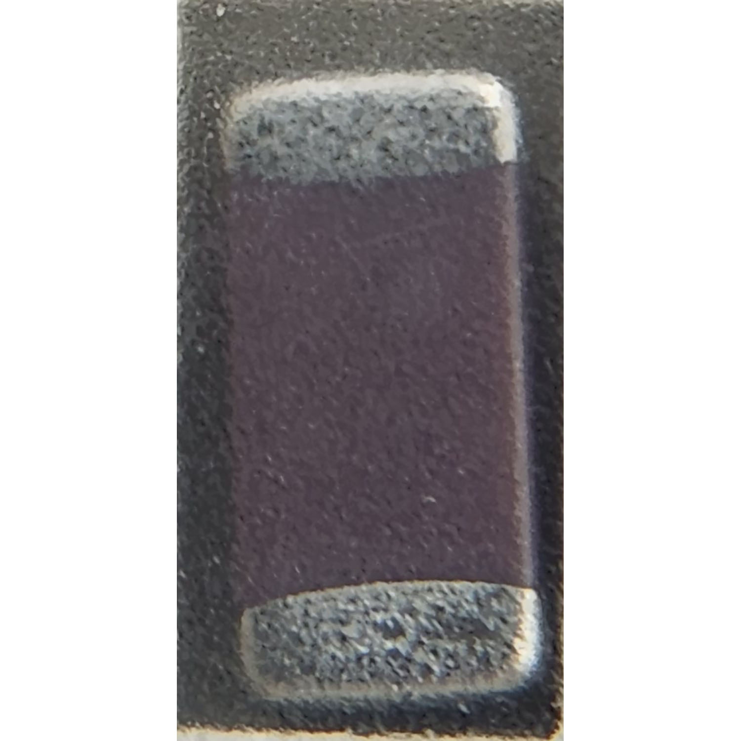 Motorola 2113740B34 24pF Class 1 NPO ceramic chip capacitor surface mount component for precision RF circuits