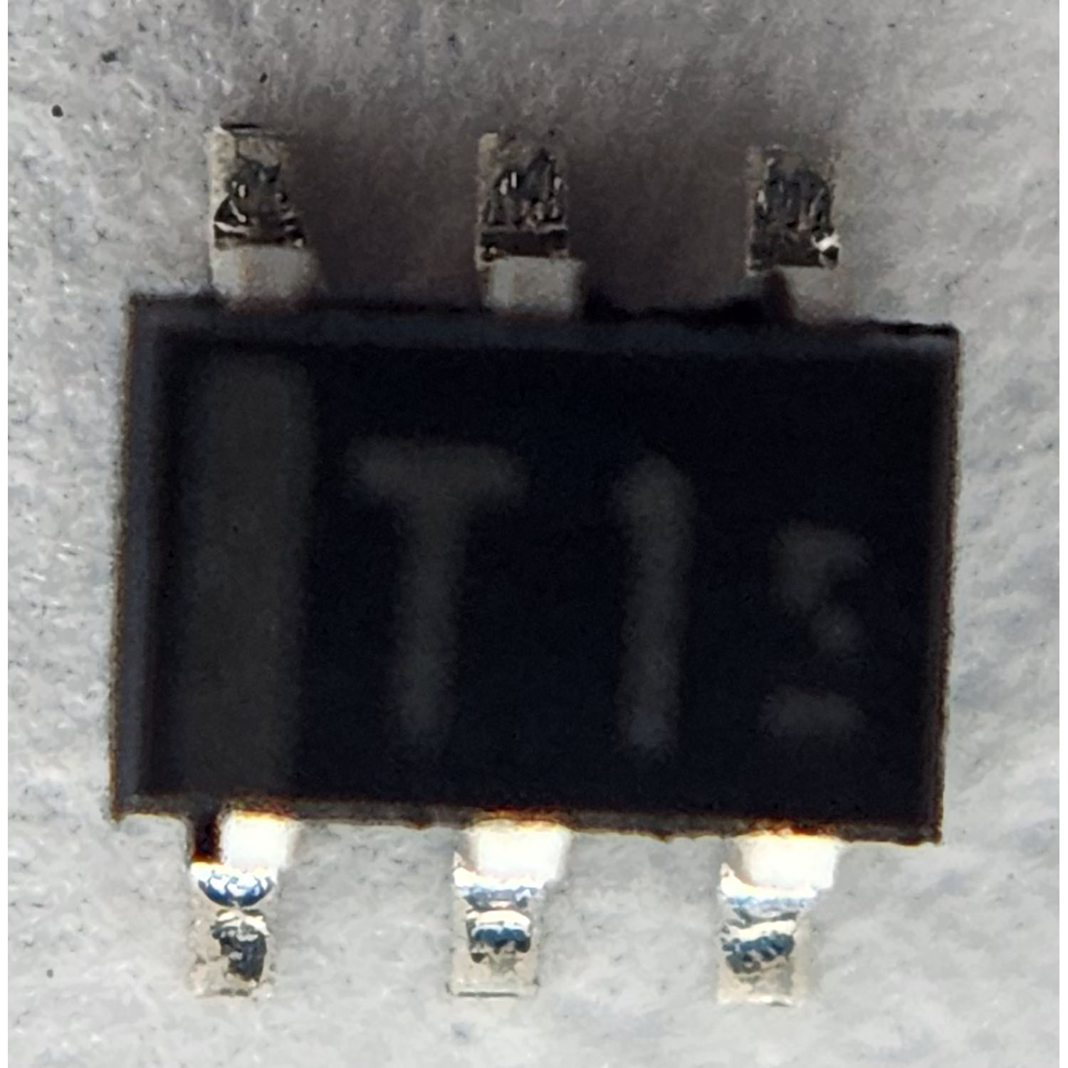 Motorola 4815267H01 UMT1NFTN Dual Bridge Rectifier Surface-Mount Component for Motorola Radios