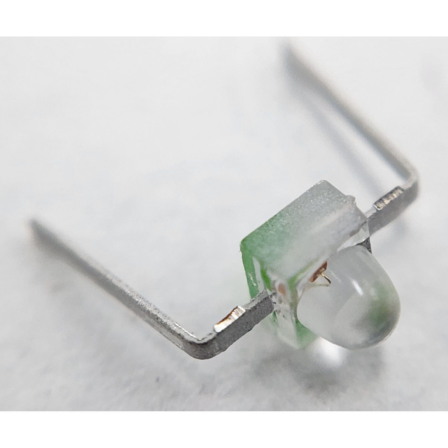 Motorola 4880246K04 Green LED Indicator Diode Axial Through-Hole Replacement Component for Motorola Radios (5-pack) 