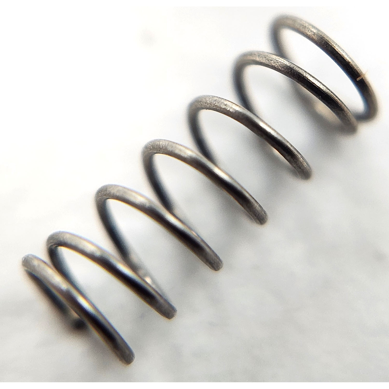 Icom 8930036751 Replacement Spring for IC-V8, IC-706, IC-F3GT, IC-F3GS, IC-706MKIIG, IC-703, IC-V82 Radios