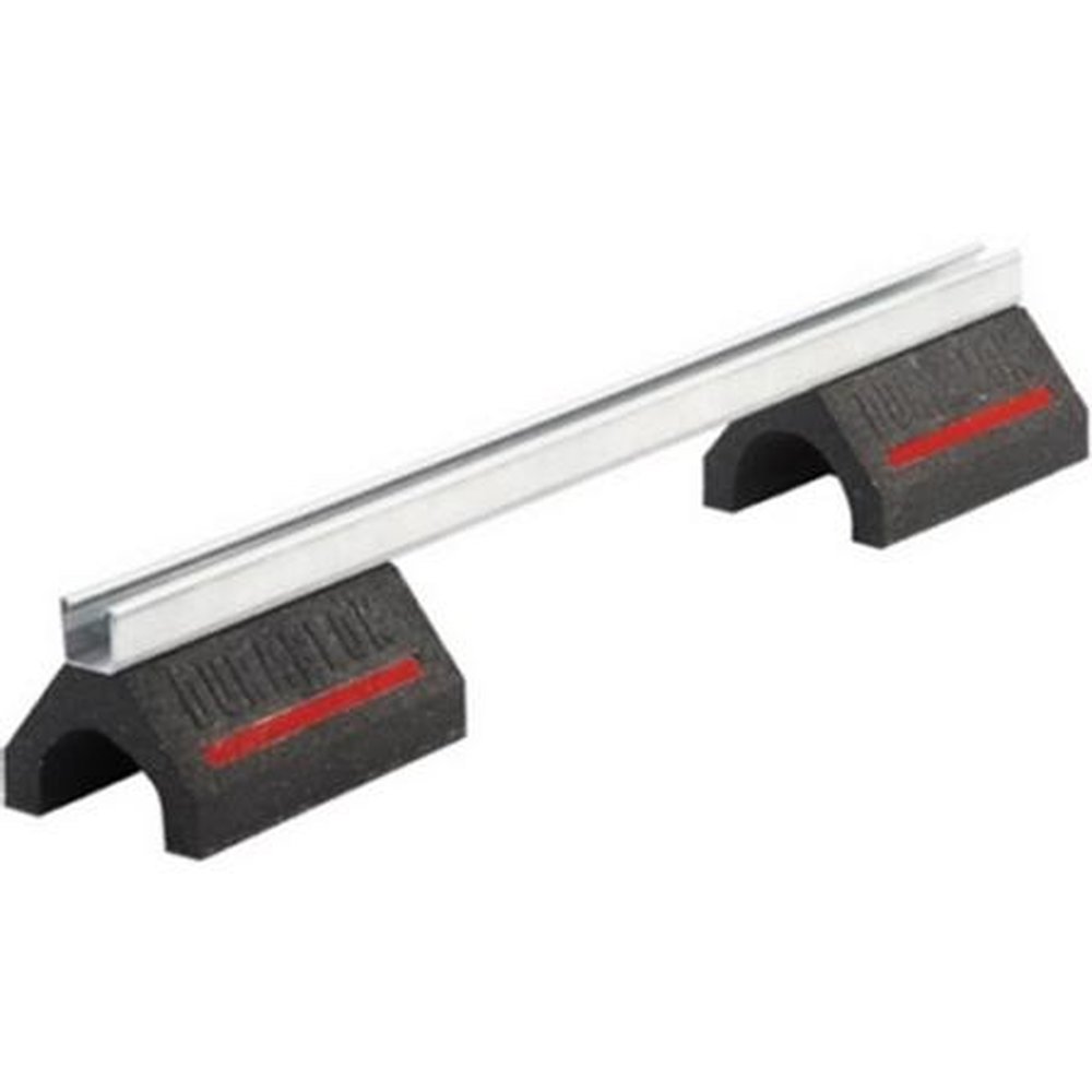 DB10-28 - Front view